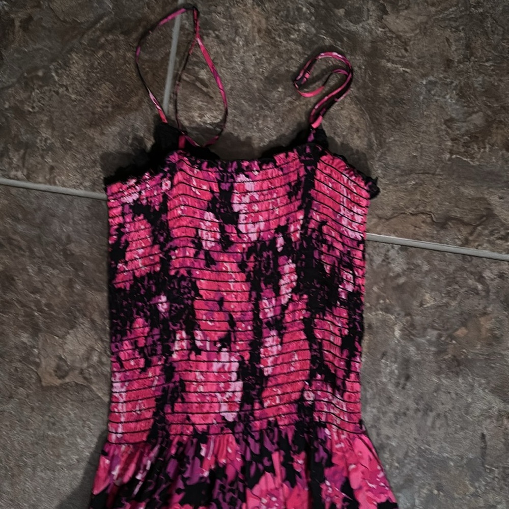 GORGEOUS Betsey Johnson Floral Maxi Dress - Picture 2 of 9